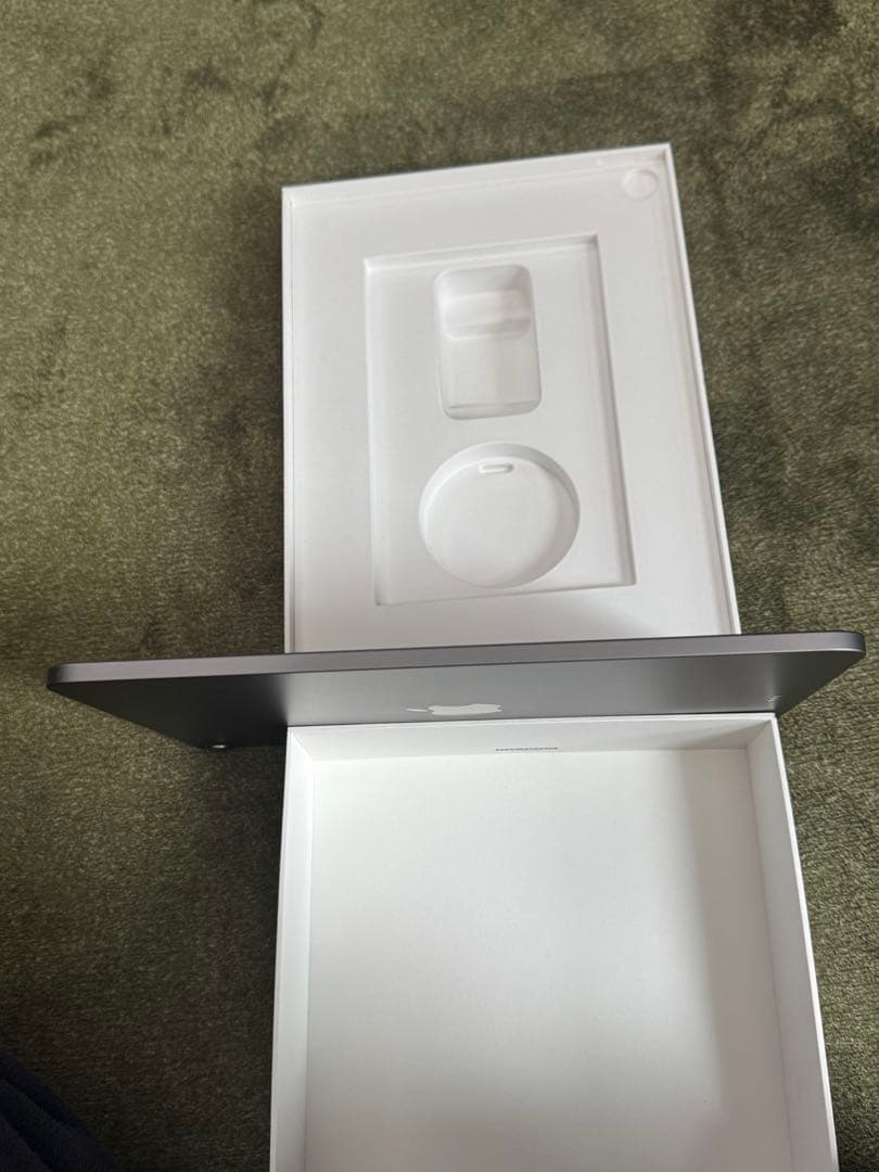 ipad air 第四世代　wifiモデル　64gb スペースグレイ