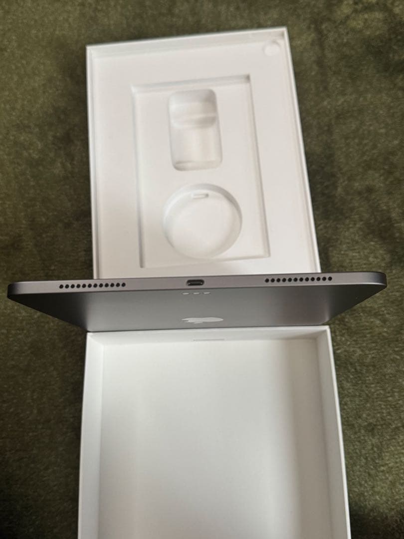 ipad air 第四世代　wifiモデル　64gb スペースグレイ