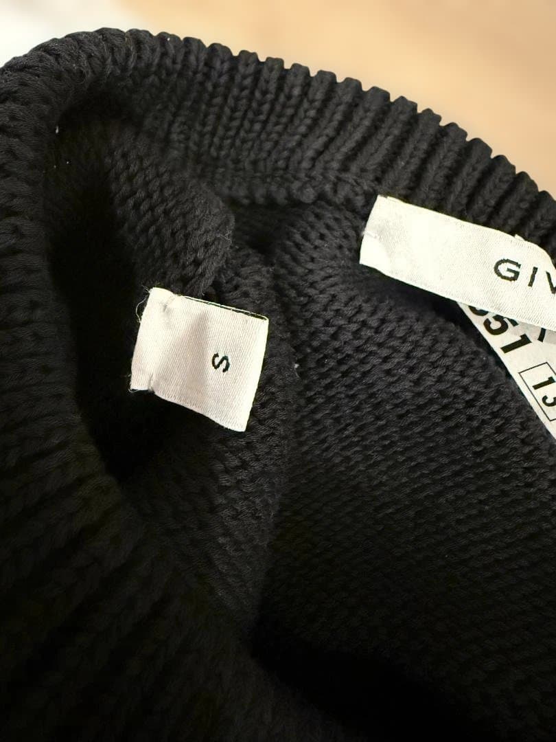 GIVENCHY ジバンシィニット セーター　S