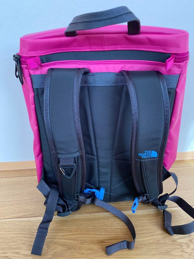 新品　THE NORTH FACE ピンク バックパック　21L
