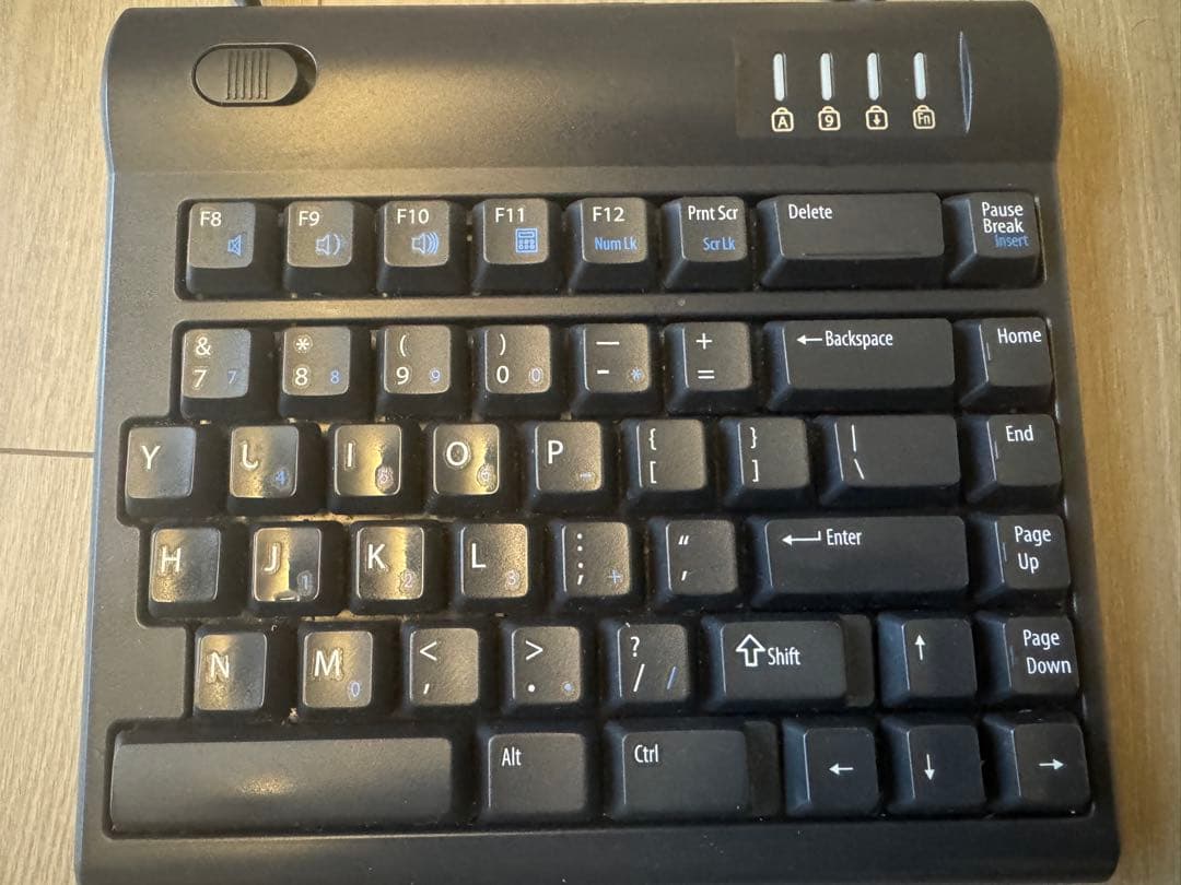 Kinesis Freestyle2 エルゴノミックキーボード