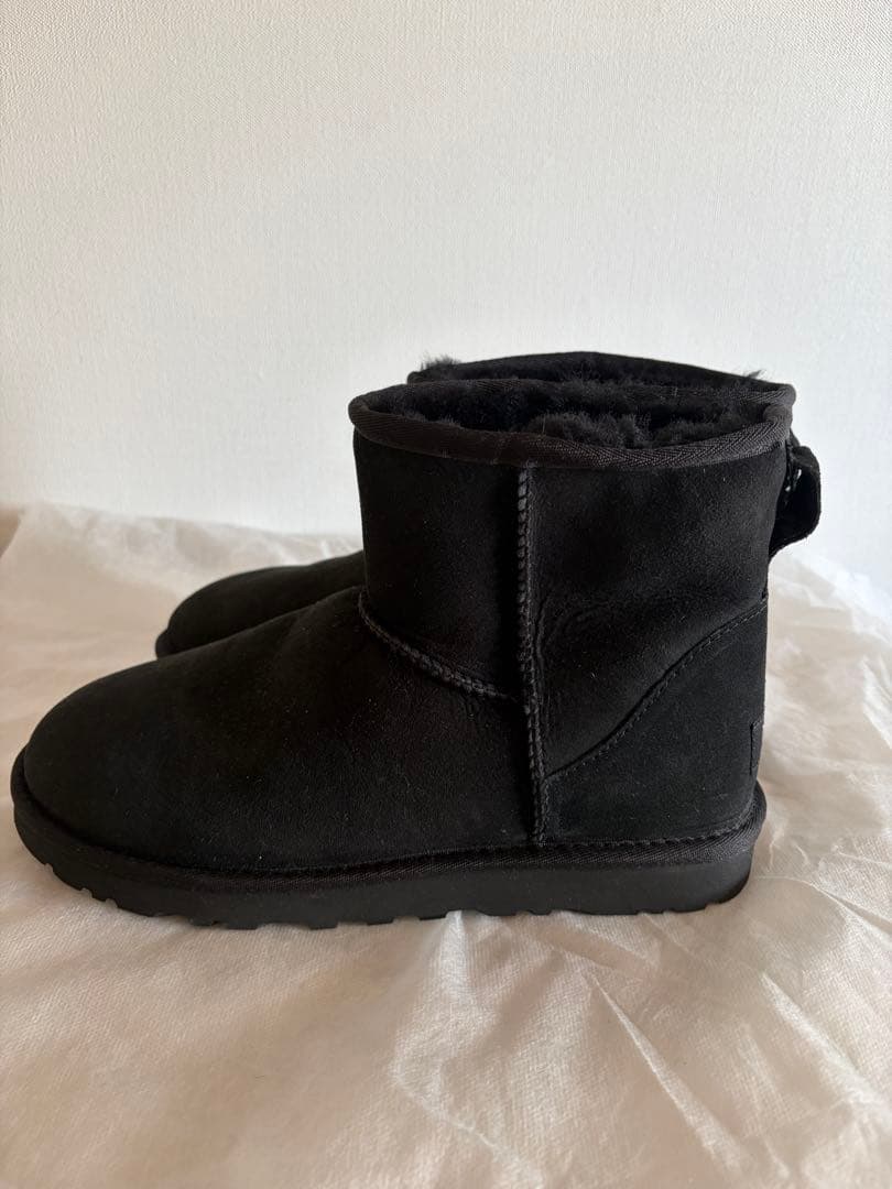 UGG ブラック ムートン　ショートブーツ　25.0cm 【超美品】