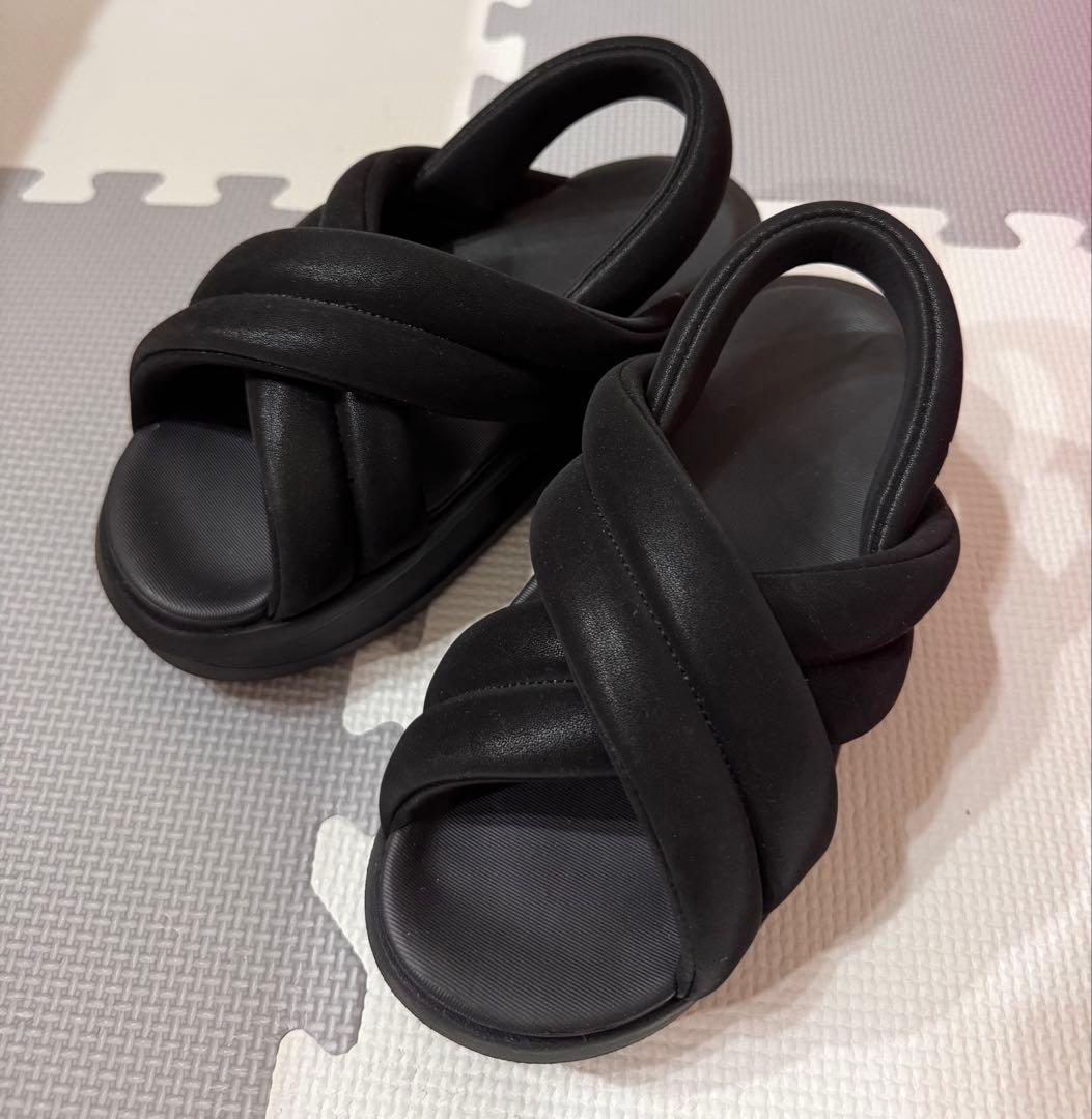 NIKE エアマックス アイラ サンダル 23.5cm