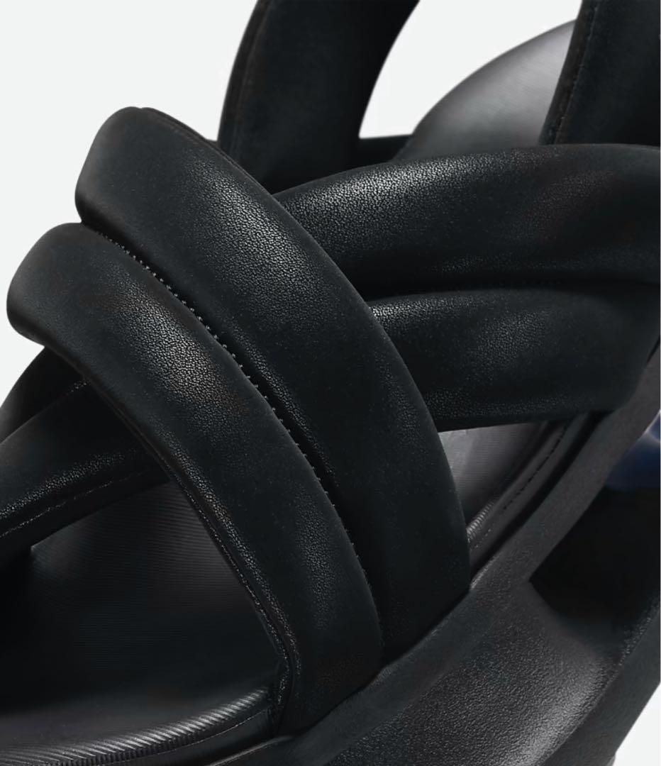 NIKE エアマックス アイラ サンダル 23.5cm