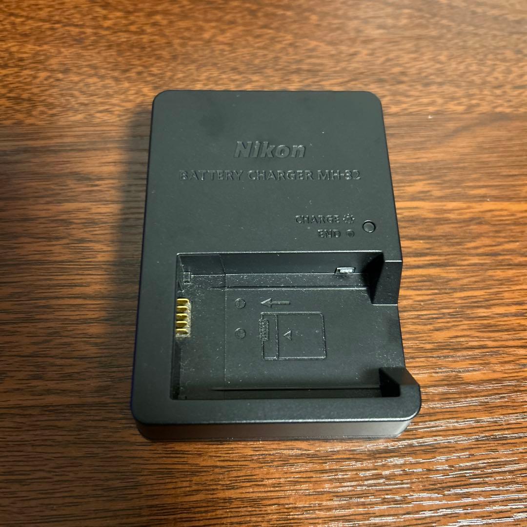 Nikon z50 ダブルズームレンズキット ミラーレス 一眼 APS-C機