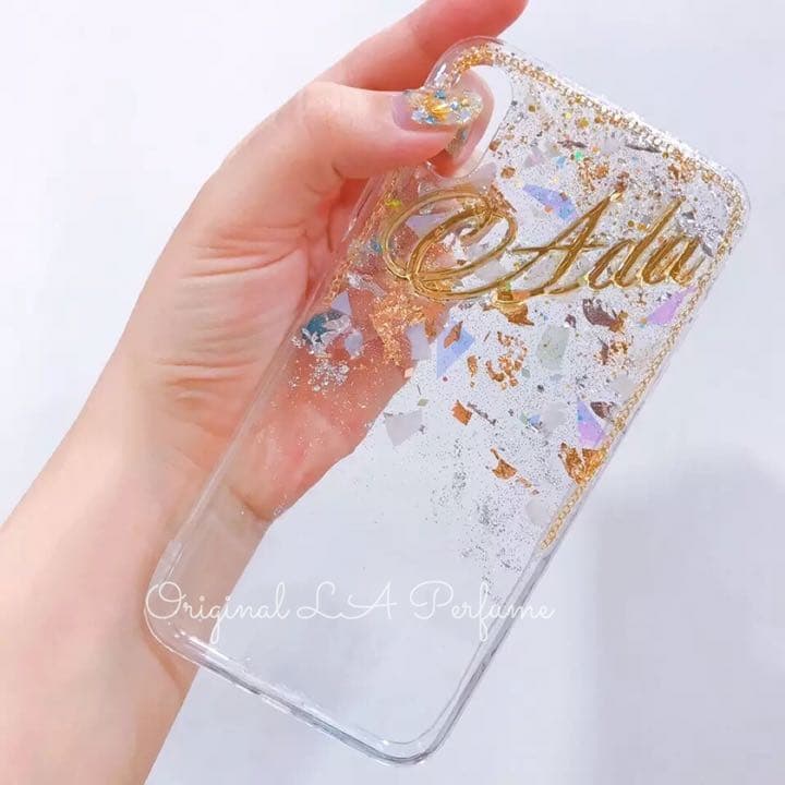 名入れ♡シェルフレーク✨キラキラ金箔入り♡オリジナルスマホケース✨