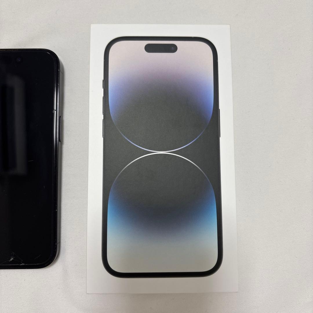 Apple iPhone 14 Pro 本体