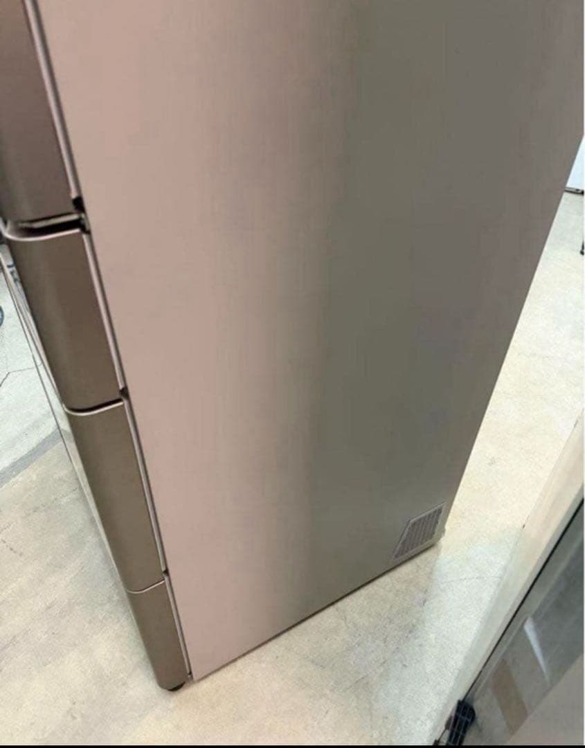 2015年式 565L HITACHI 冷蔵庫 R-G5700F(XN)