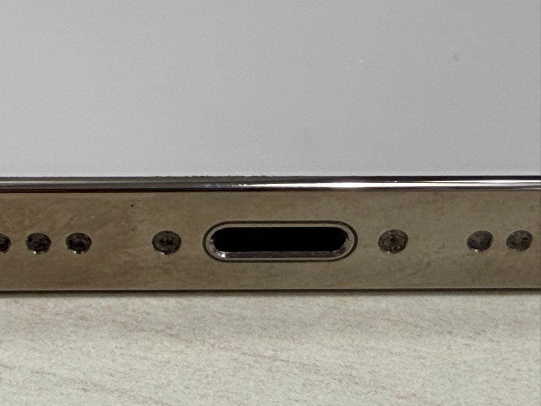 純正バッテリー　iPhone14　Pro 128GB SIMフリー　ゴールド