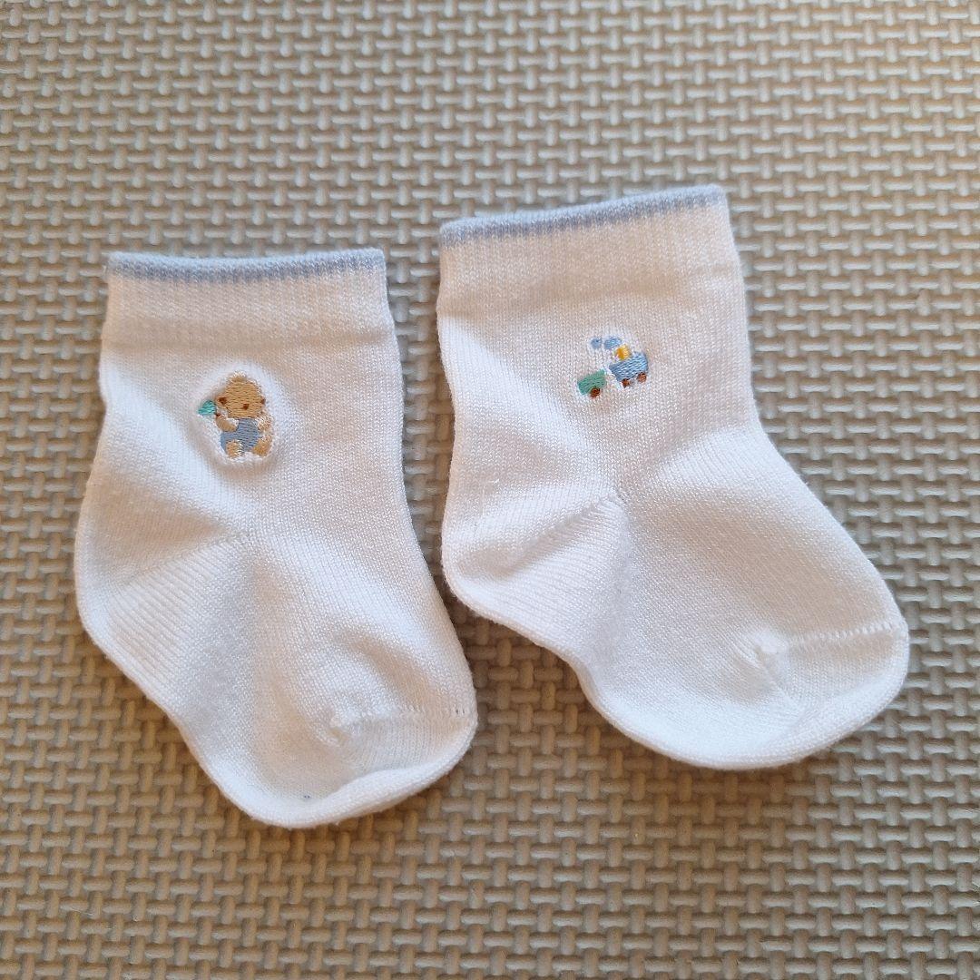 【現行品】familiar セーラー襟ロンパース60/靴下とユニクロインナー付き