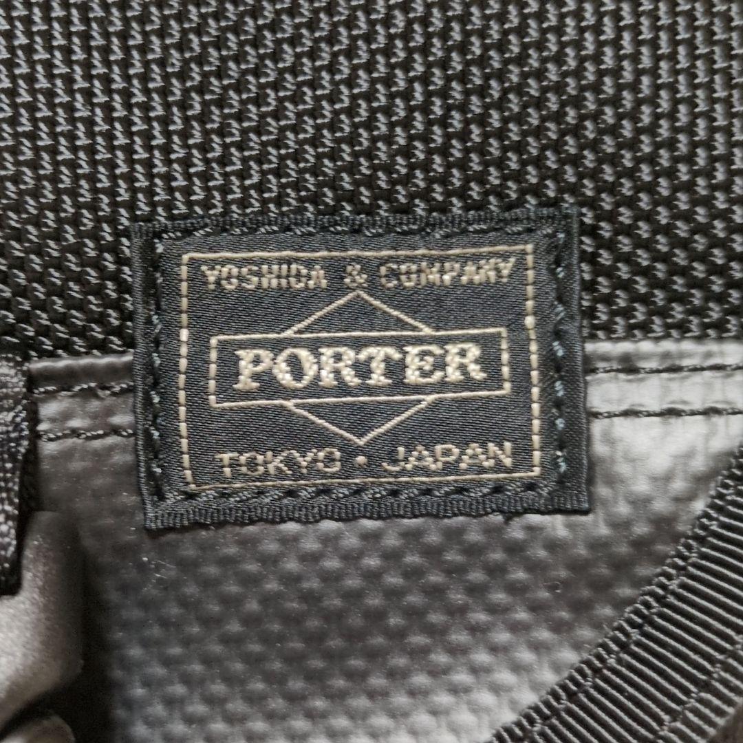【超美品】PORTER　HEAT　ヒート　メッセンジャーバッグ S　マグライト付
