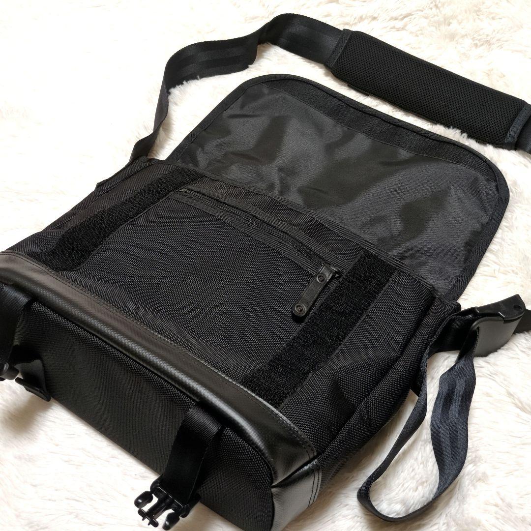 【超美品】PORTER　HEAT　ヒート　メッセンジャーバッグ S　マグライト付