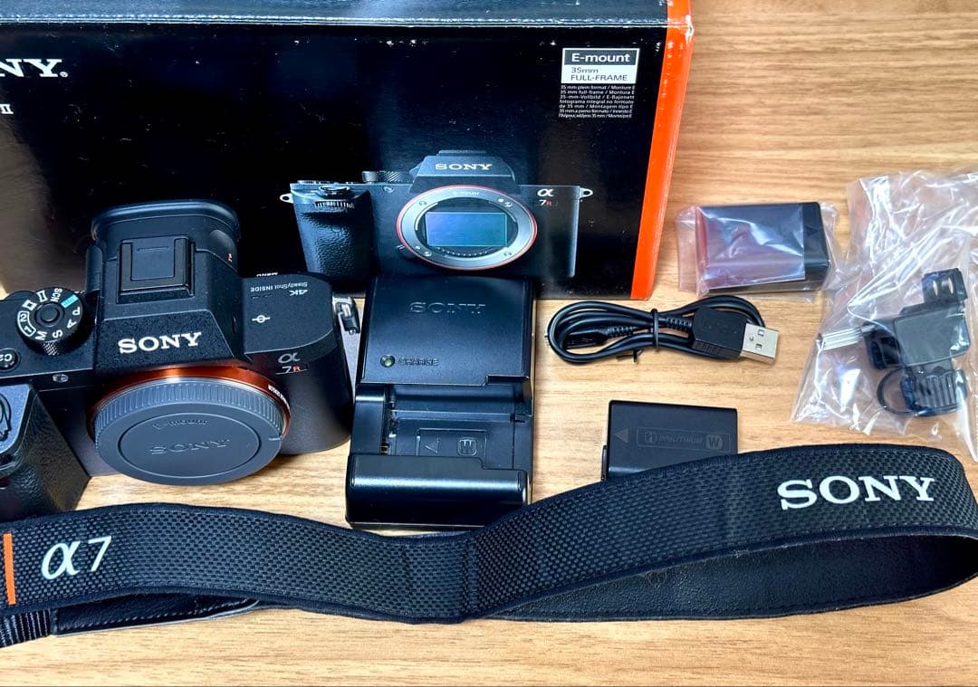 【美品】 Sony α7RII ILCE-7RM2 500ショット以下