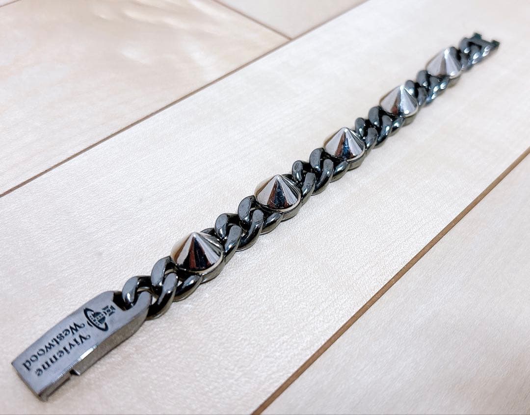 付属品有り◎送料込み/匿名配送◎Vivienne Westwood ブレスレット