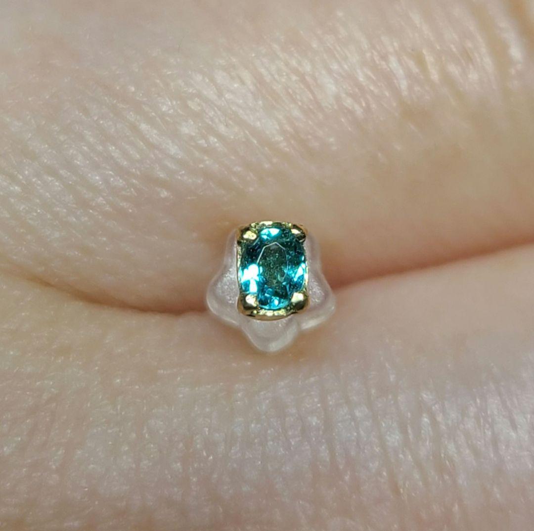 ピカピカネオンの煌めき!!★ブラジルバターリャパライバトルマリンピアス18金★