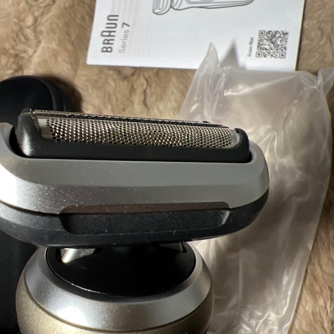 ブラウン 電気シェーバー シリーズ7 電動 髭剃り メンズ 72-C1500s