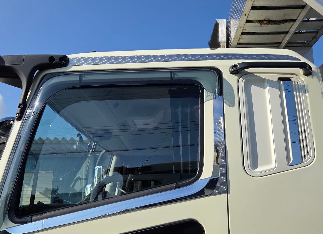 17スーパーグレート等　標準ルーフ用　鱗ステンレスルーフライン