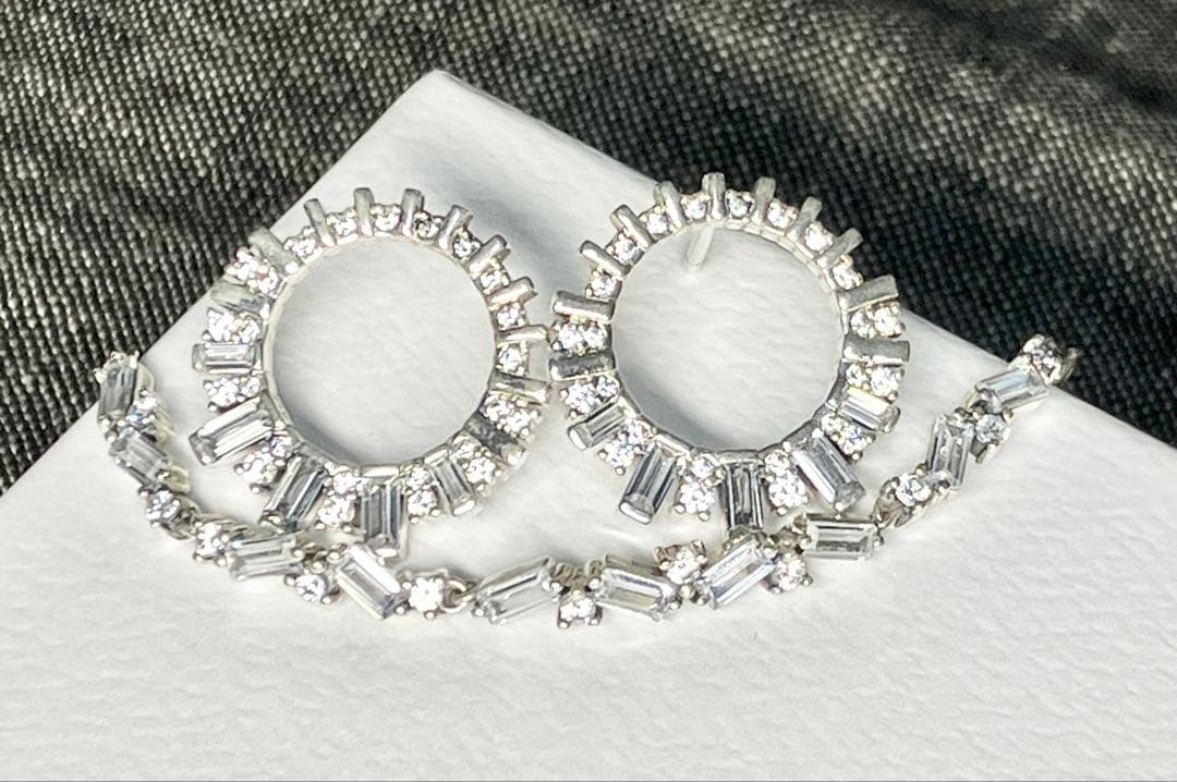 最終値 美品ピアス・ブレスレットセット（パンドラ）スワロフスキー好きも