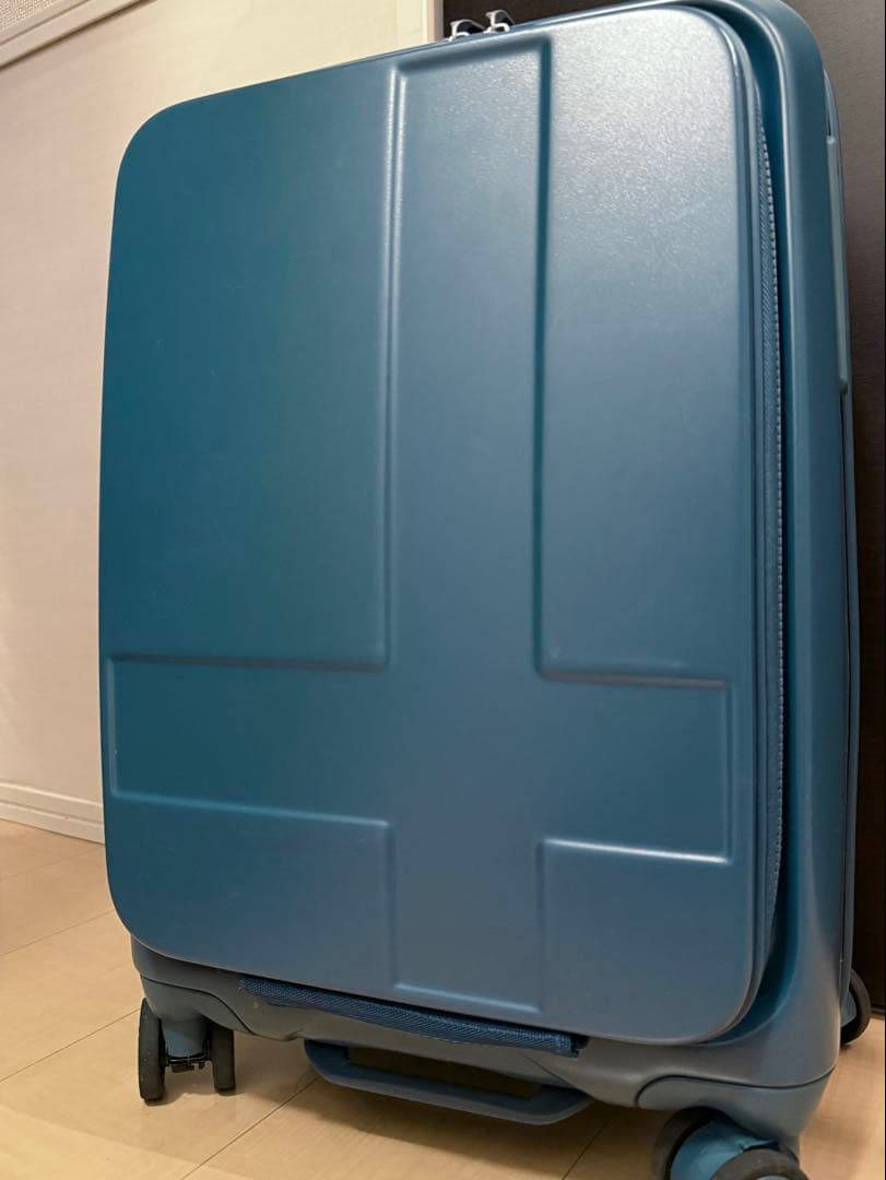 R*O様 innovator イノベーター キャリーケース 38L 機内持ち込み