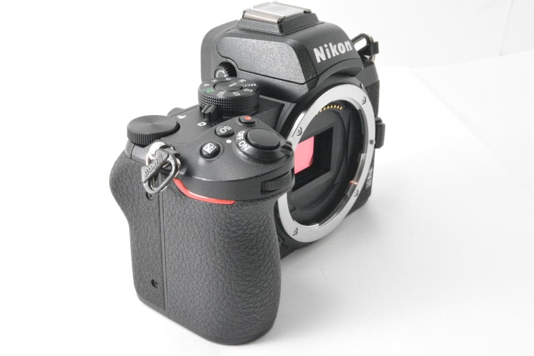 ≪S数6,620回≫■ 美品 ■ニコン　Nikon Z50 ボディ