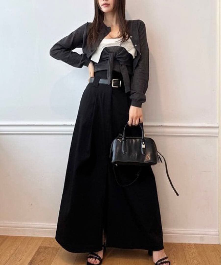 タグ付き　未使用　スナイデル　チノワイドスカート　スリット　ブラック　黒