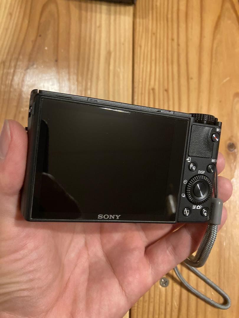 SONY DSC-RX100M3 + 純正バッテリーキット
