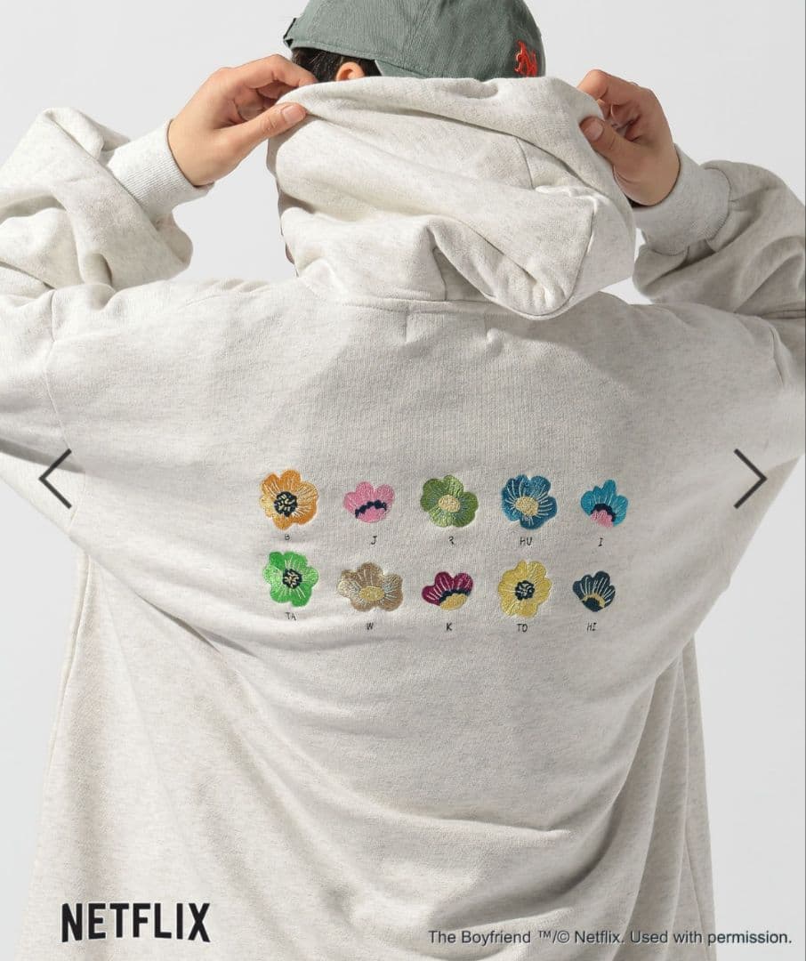 ニコアンド 【ボーイフレンドシーズン2】コラボフラワープルオーバーフーディー