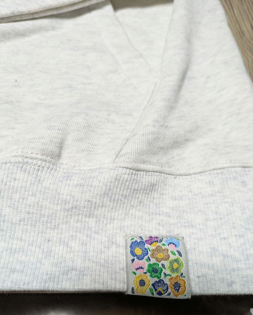 ニコアンド 【ボーイフレンドシーズン2】コラボフラワープルオーバーフーディー