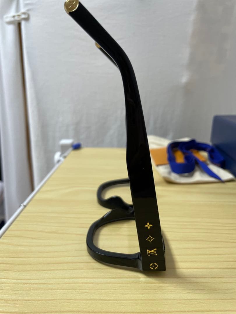ルイヴィトン　ブラック スクエア型 メガネ