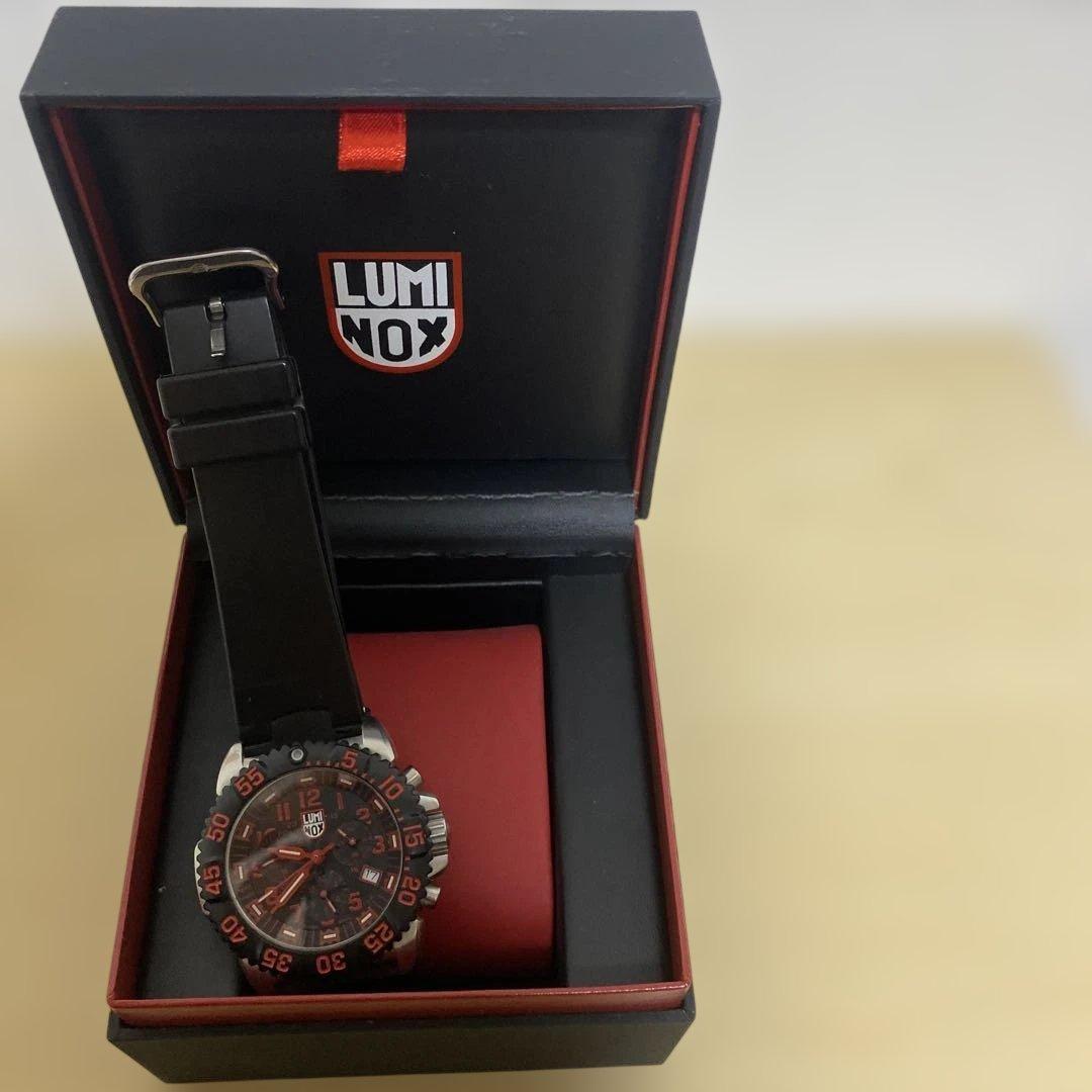 Luminox ダイバーズスタイル 時計 ブラック/レッド 3180