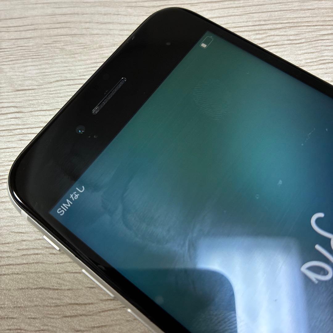 Apple iPhone se2 ホワイト 本体　ジャンク