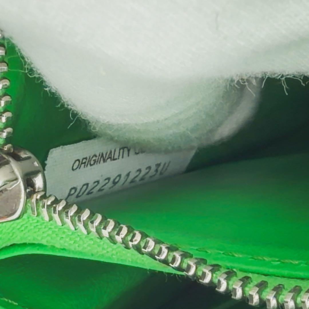 【最高峰美品】ボッテガヴェネタ カセット イントレチャート 長財布 IC搭載