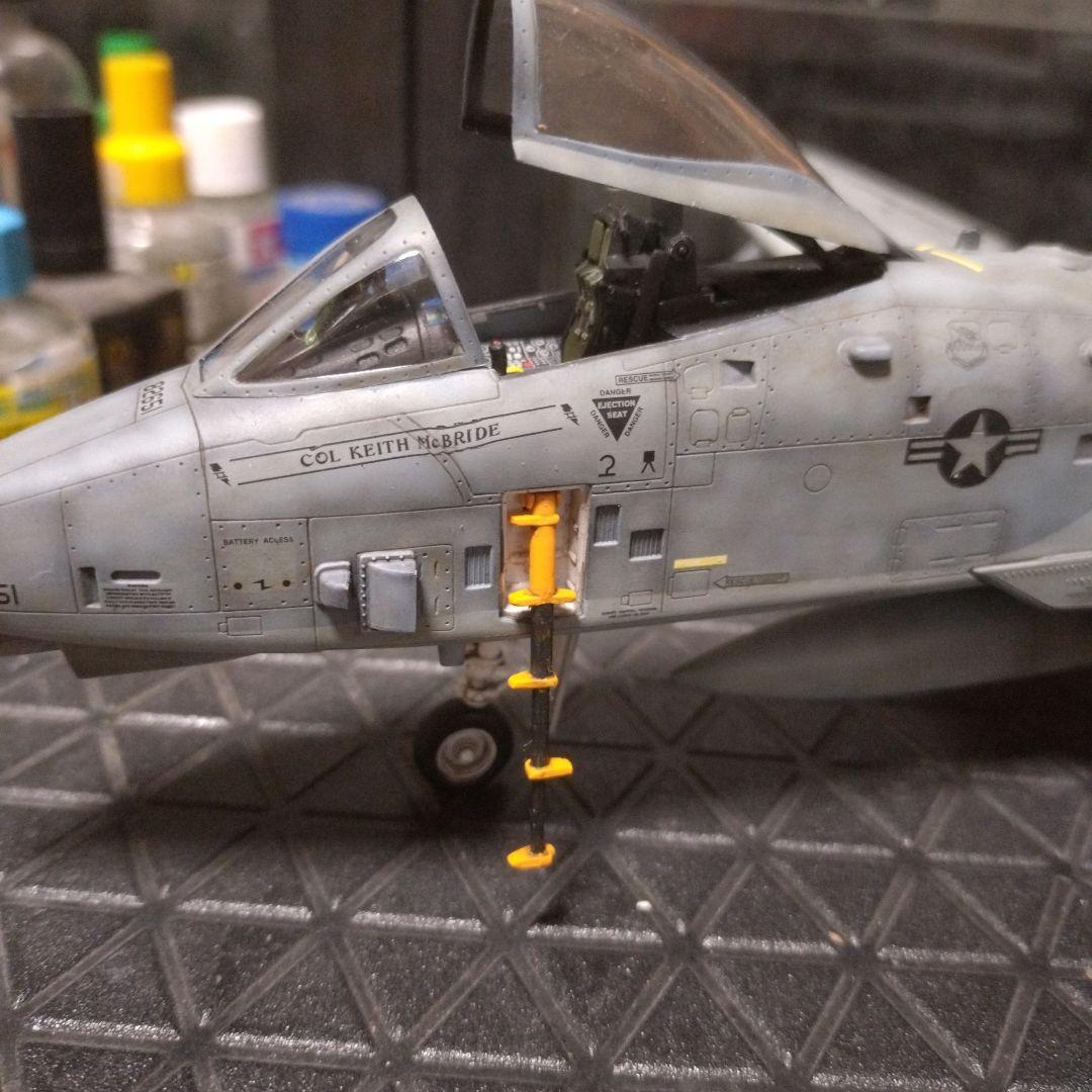プラッツ、イタレリ 1/48 A-10C サンダーボルトⅡ塗装済み完成品
