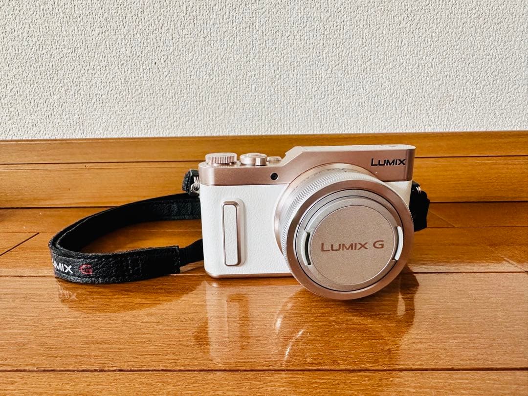 Panasonic LUMIX G DC-GF10W ダブルレンズキット