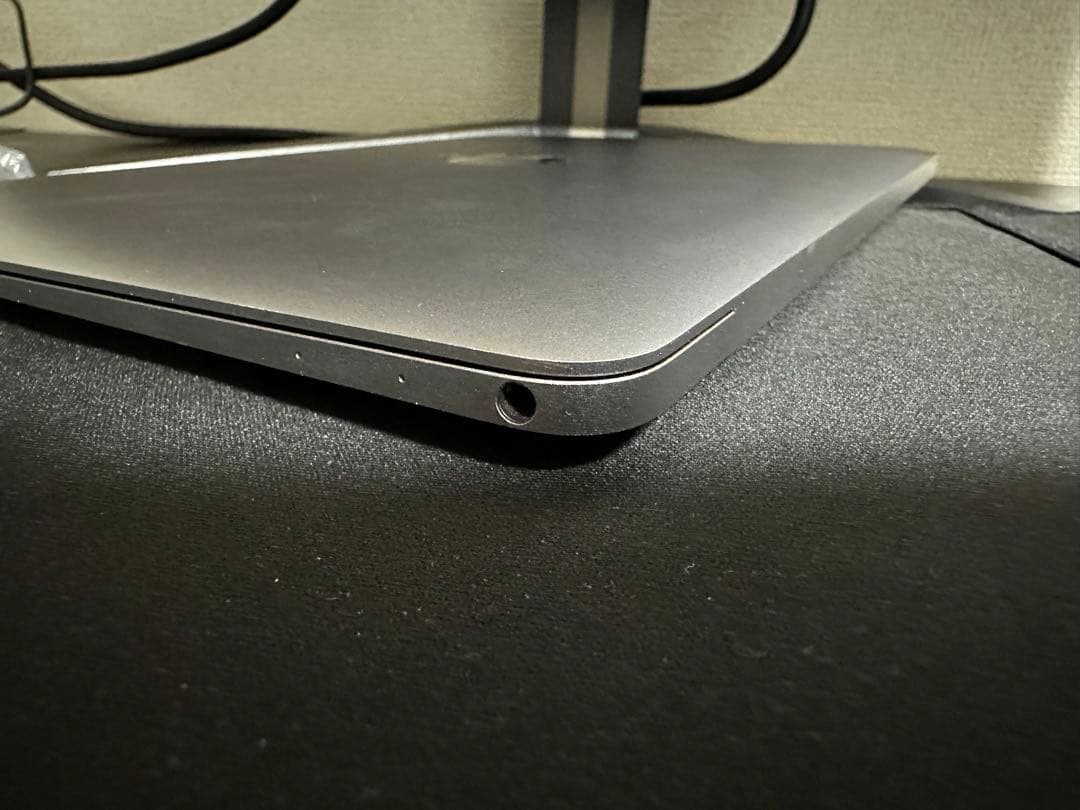 【美品】Apple MacBook 12インチ 256GB スペースグレイ