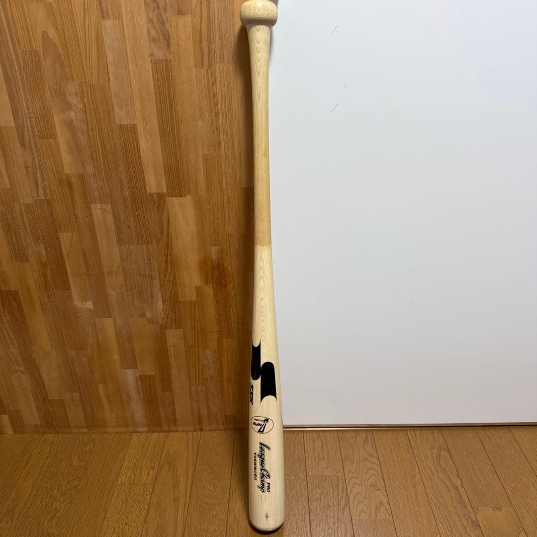 (希少)巨人 高橋由伸前監督　直筆サイン入り実使用バット　NPB付き