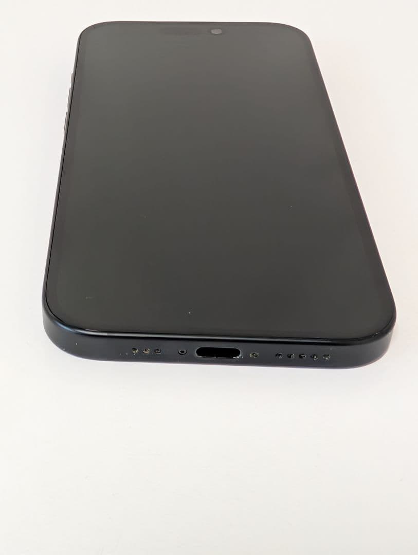 iPhone15（一括購入品）バッテリー89%+ ELECOM ケース 付き