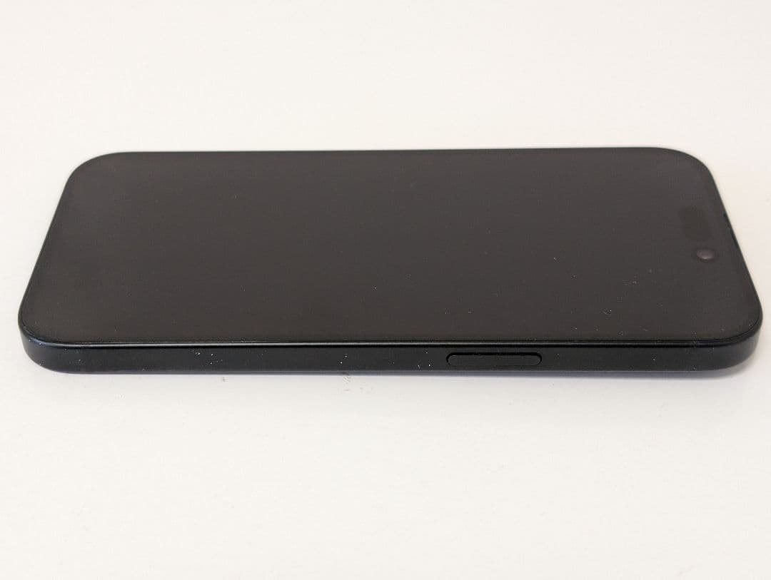 iPhone15（一括購入品）バッテリー89%+ ELECOM ケース 付き