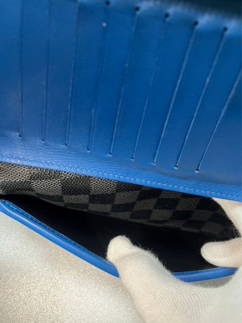 石*a様 【美品】ルイヴィトン ダミエグラフィット ジッピーウォレット 長財布