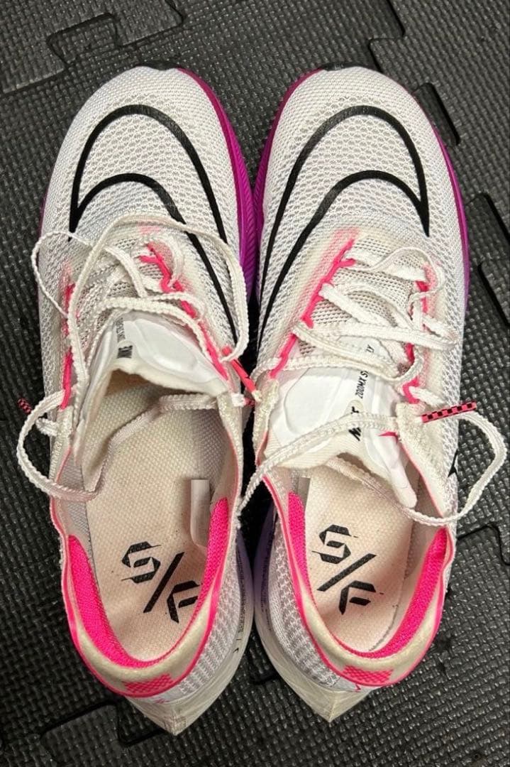 Nike ZoomX ストリークフライ　25.5cm