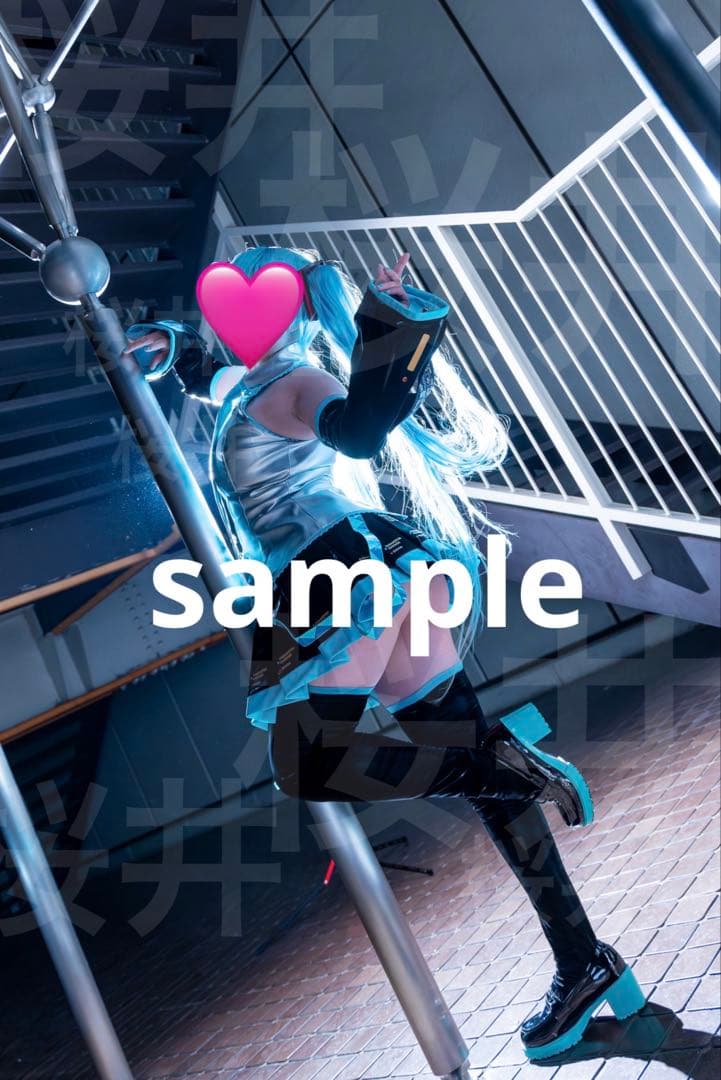 【中古美品】初音ミク コスプレ衣装【女性Mサイズ】