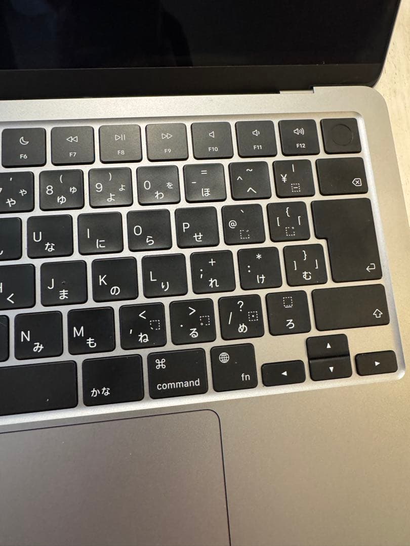 三*国様 MacBook Airスペースグレー 本体 M2