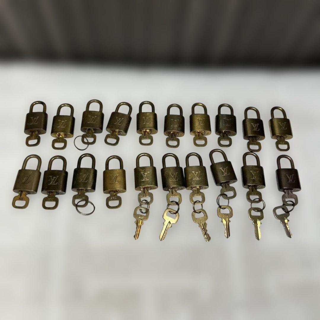 正規品 20個南京錠 カデナ パドロック 鍵 まとめ売り ルイヴィトン