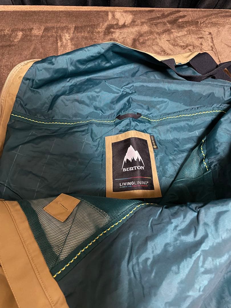 新年値引きBurton GORE-TEXビブパン 美品