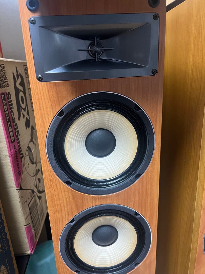 JBL SV500 トールボーイスピーカー