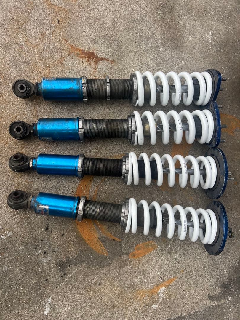 サスペンションキット 日本製 青