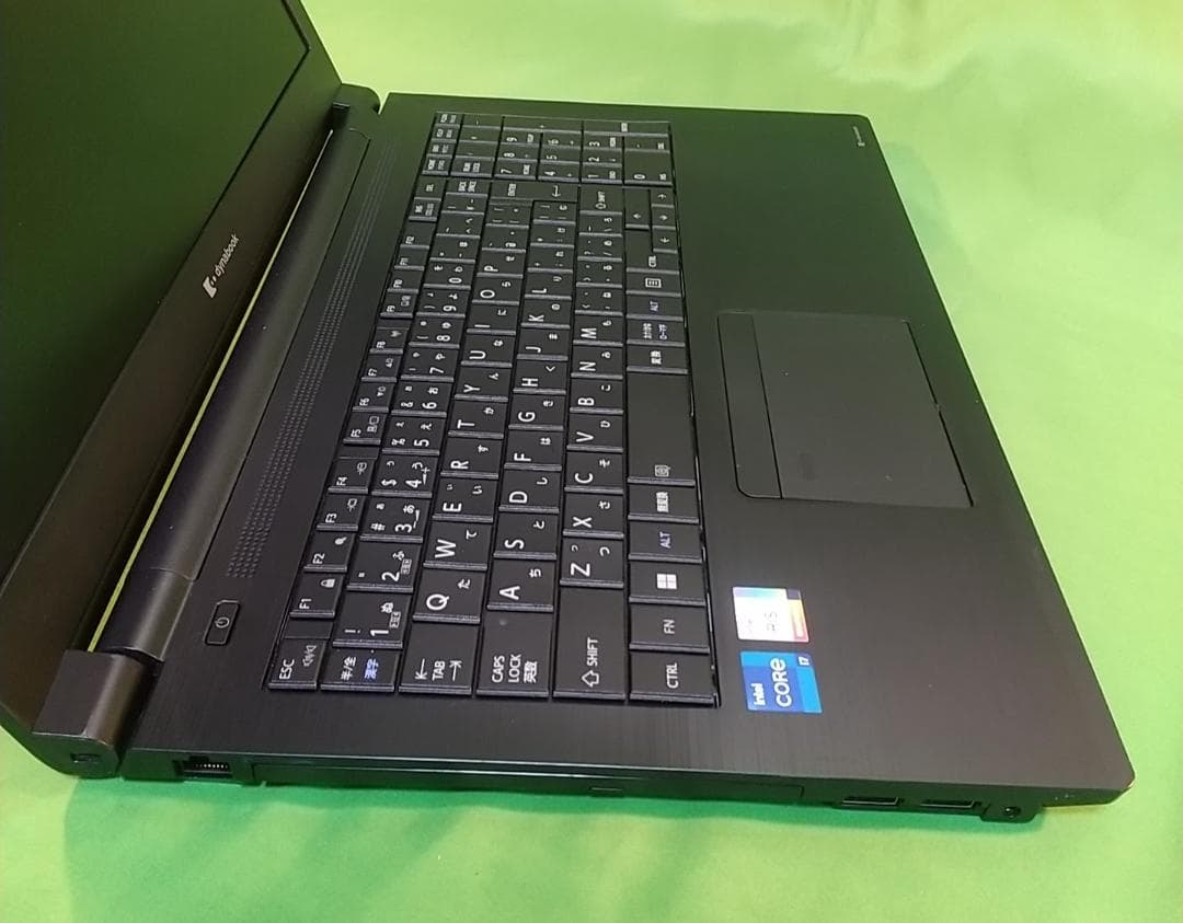 Windowsノート本体 Dynabook B55/HU/i7 1165G7/16G/SSD512G