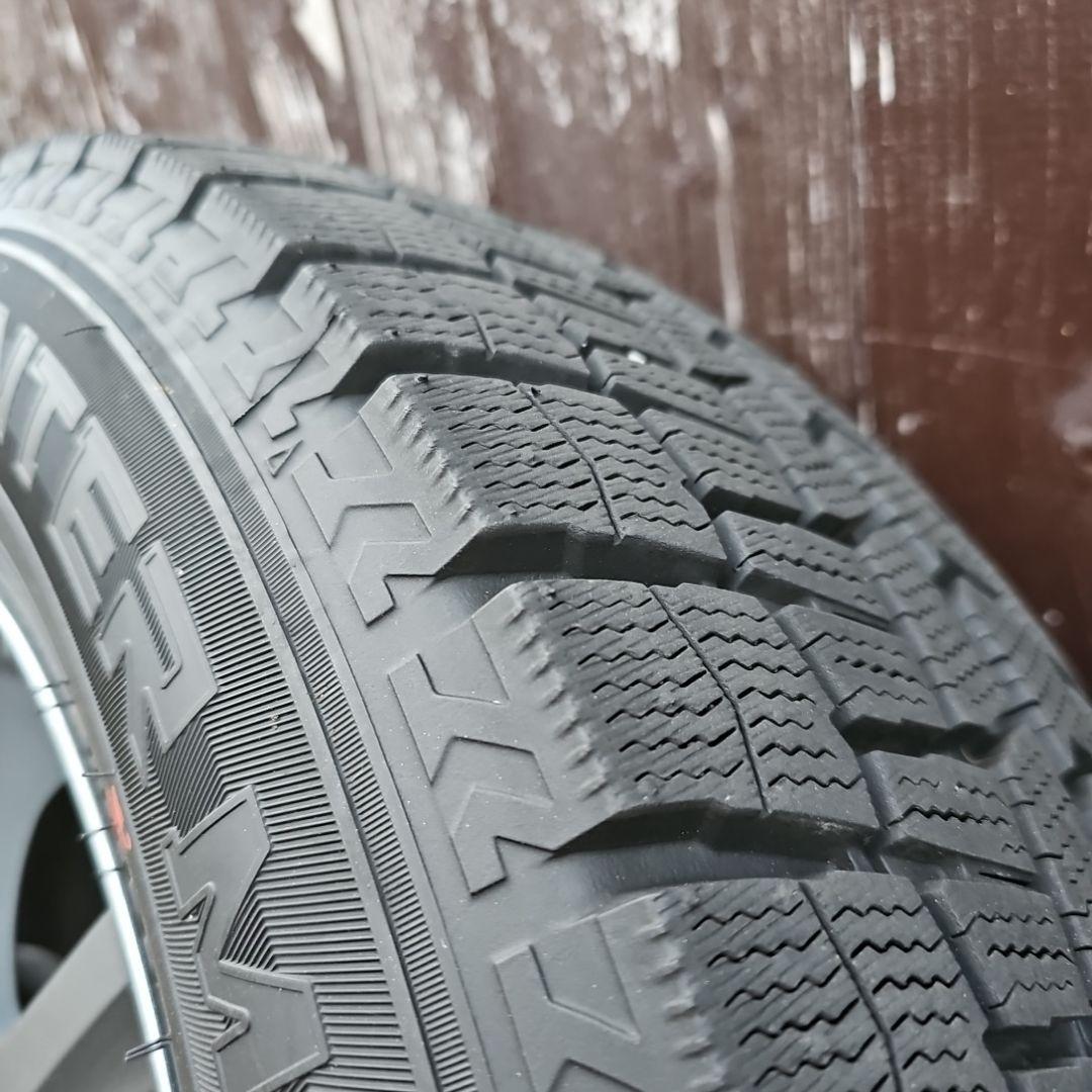 日産ノート冬タイヤホイール 185/70/14 スタッドレス