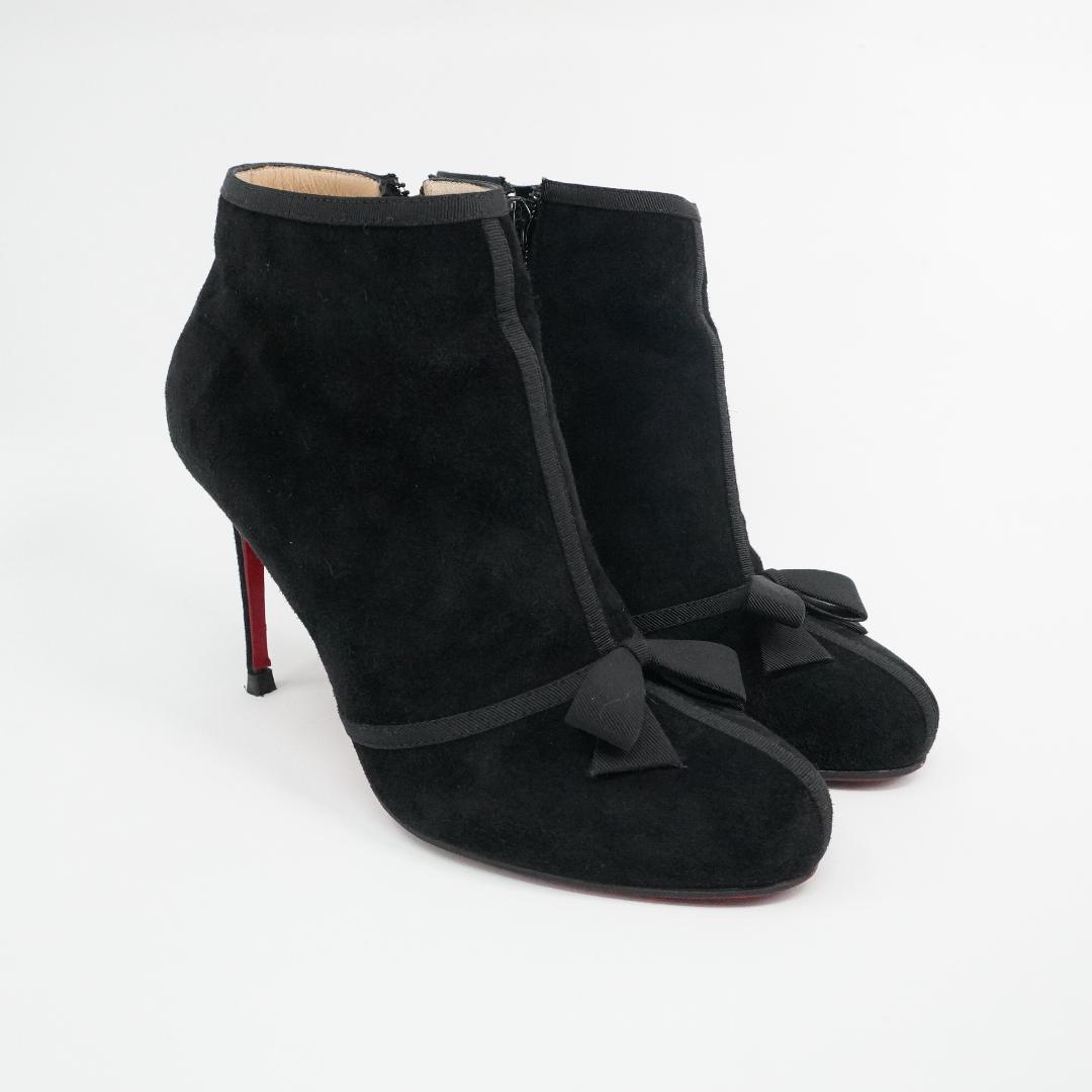 ルブタン 23cm 黒スエードリボン付きブーティ バレンタインデー最適