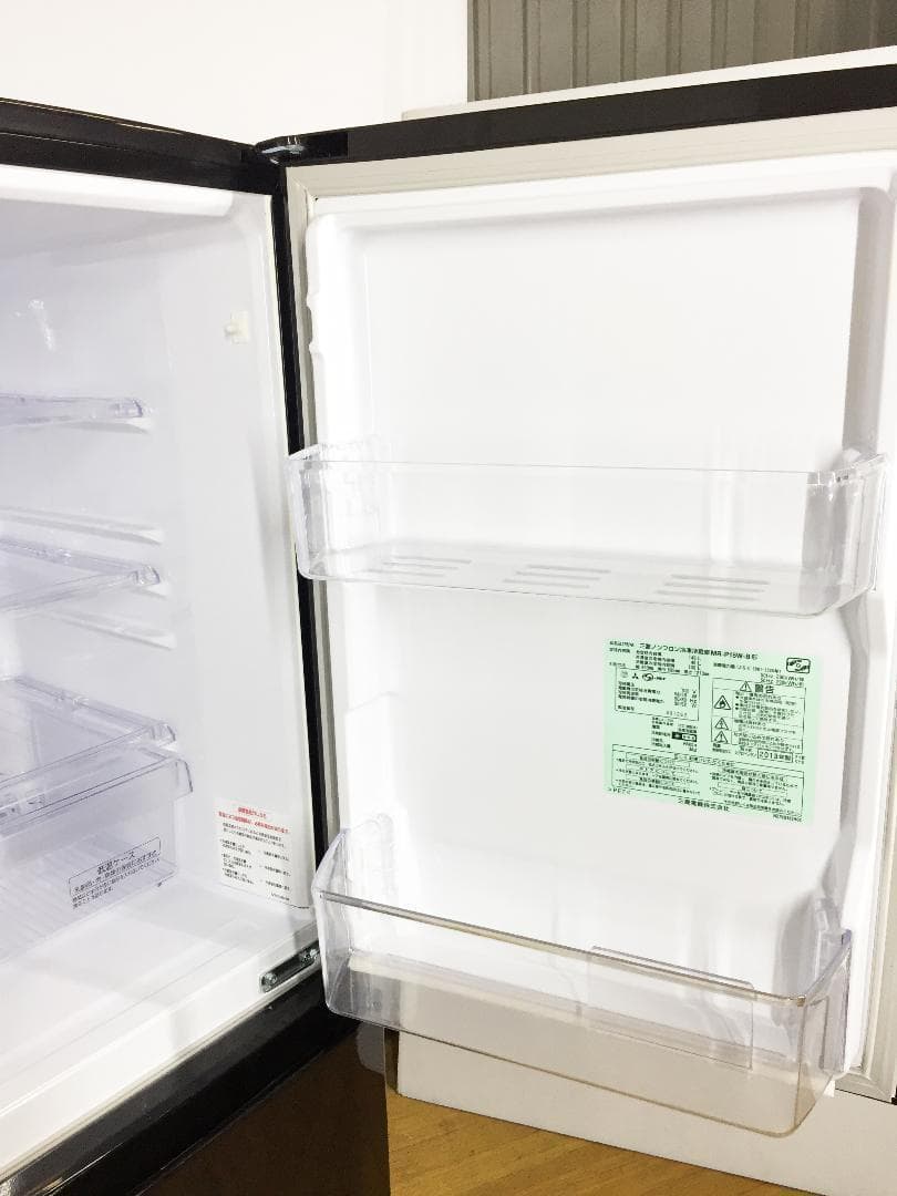送料無料★◆中古★三菱　146L　ラウンドカット　２ドア冷蔵庫　MR-P15W
